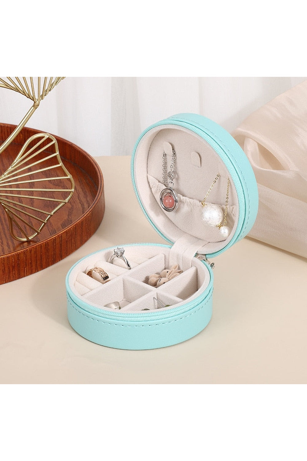 Lisslune | round treasure jewelry box