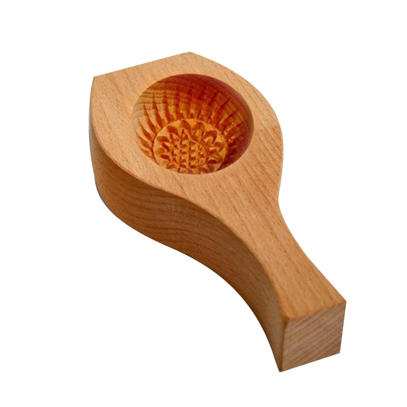 Lisslune | Wooden Moon Dumpling Maker Mold