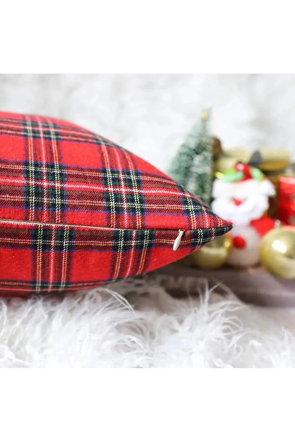 Lisslune | Plush Nordic Pillowcase