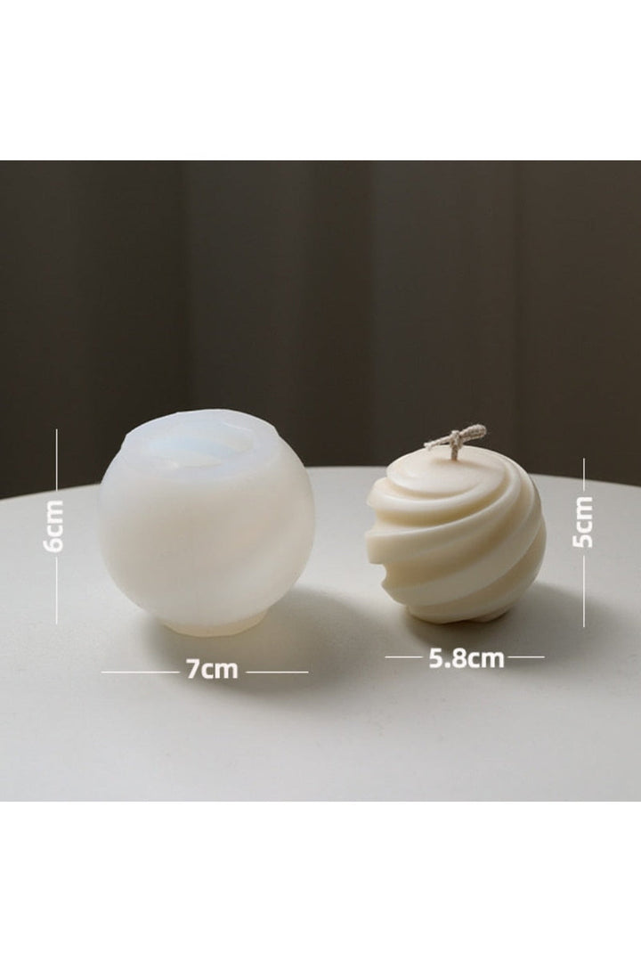 Lisslune | geometric candle shape