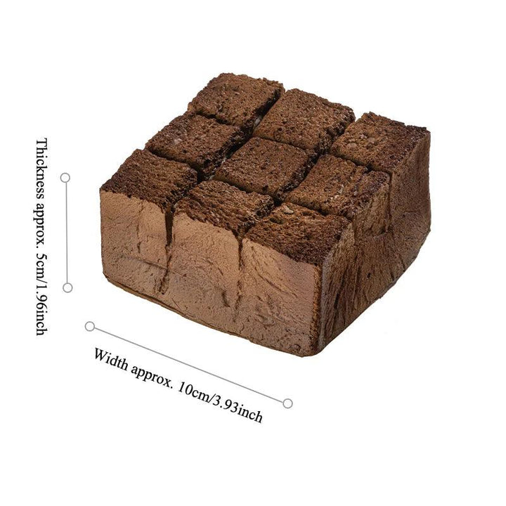 Lisslune | Realistic Caramel Cocoa Bread Model