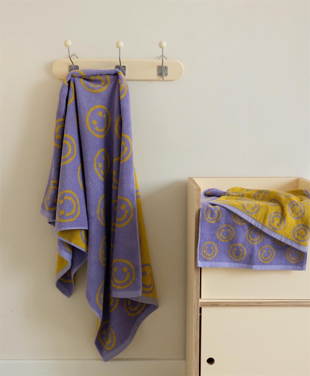 Lisslune | Double-sided Smiley Towel