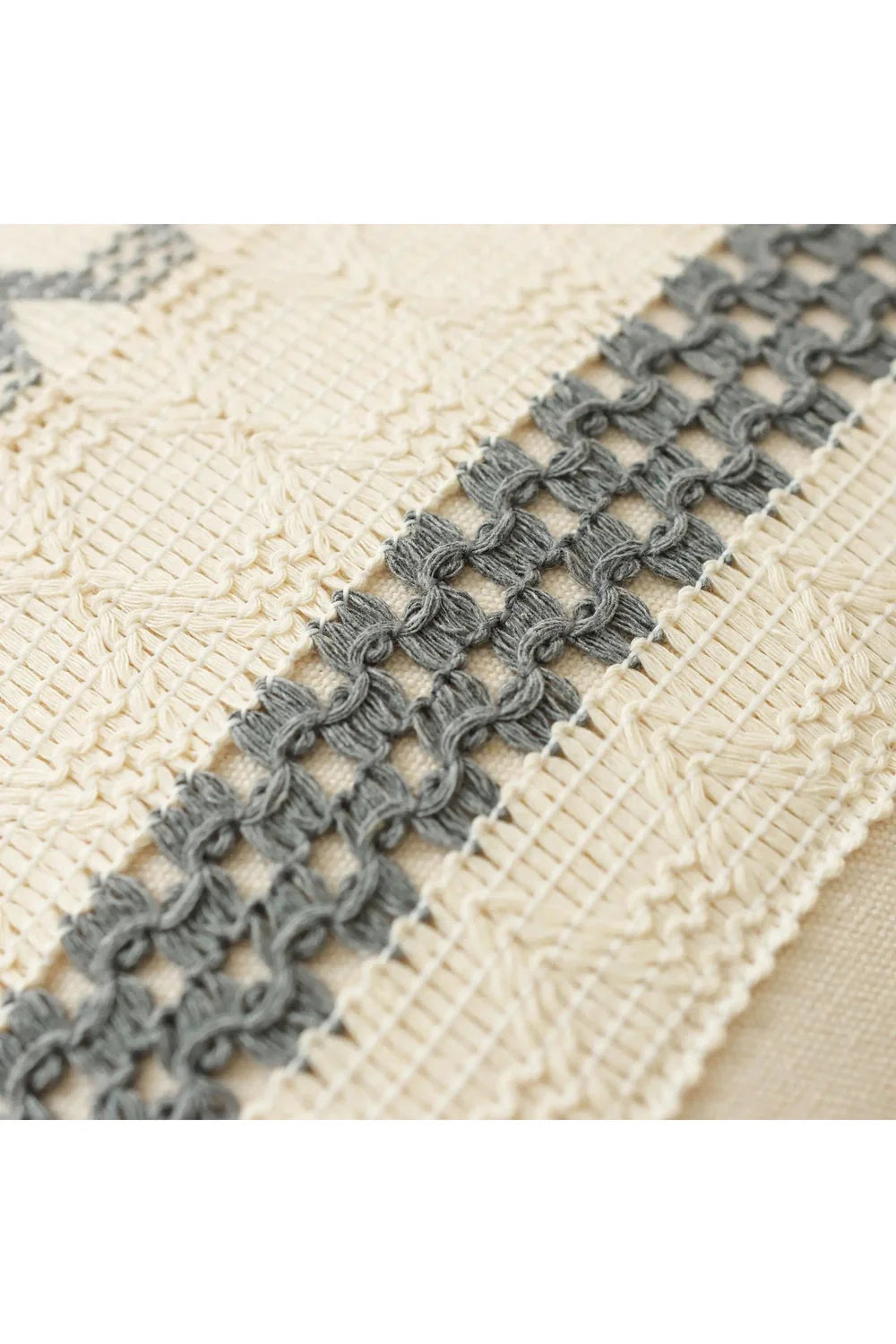 Lisslune | Crochet Tassel Cushion Cover
