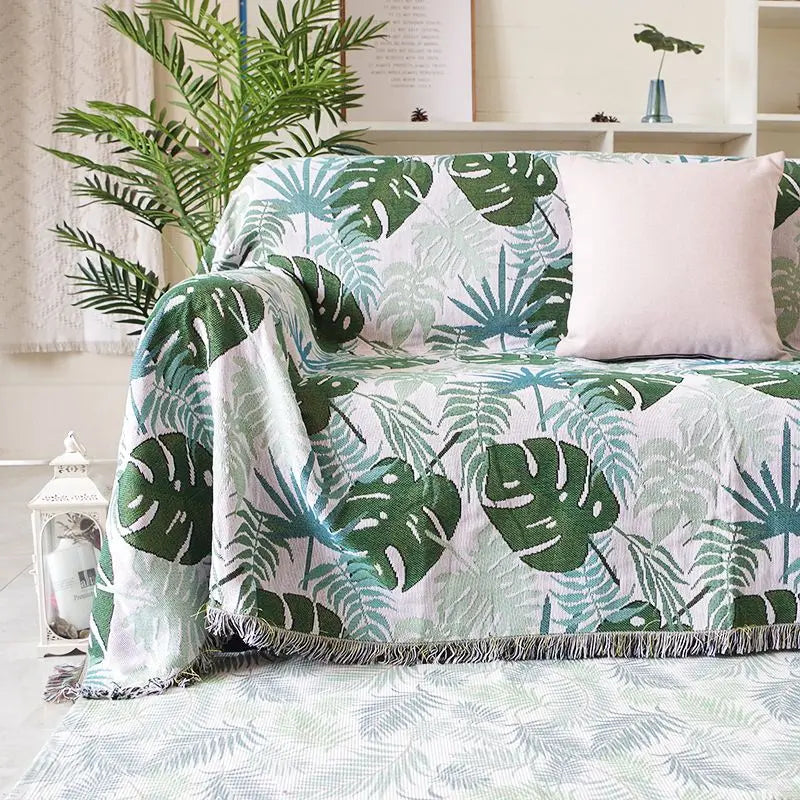 Lisslune | Jungle Cats Woven Throw Blanket
