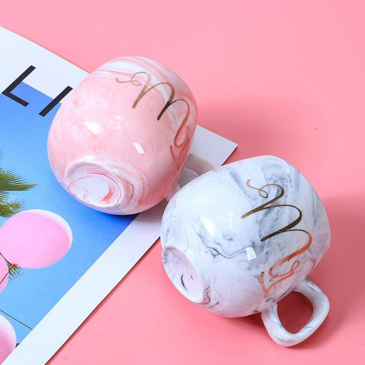 Lisslune | Paw-sitively Charming Flamingo Ceramic Travel Mug: Your Cozy Companion for On-the-Go Sips