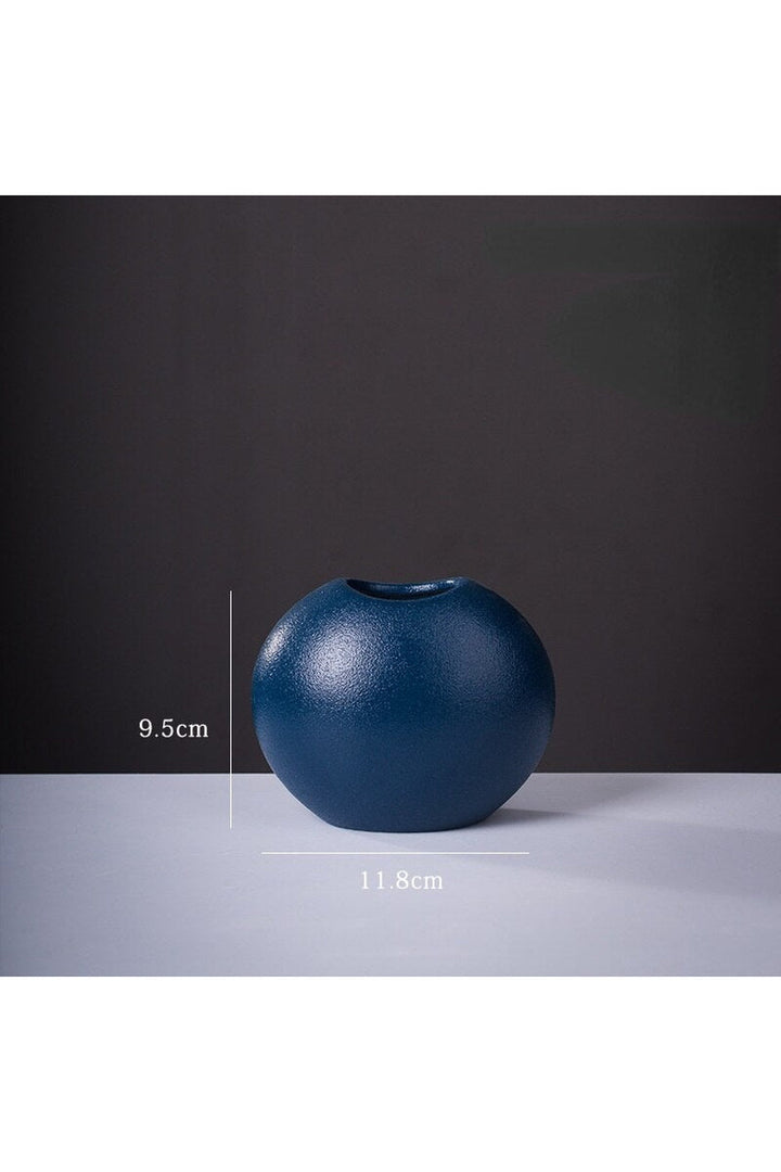 Lisslune | pastel-colored vases
