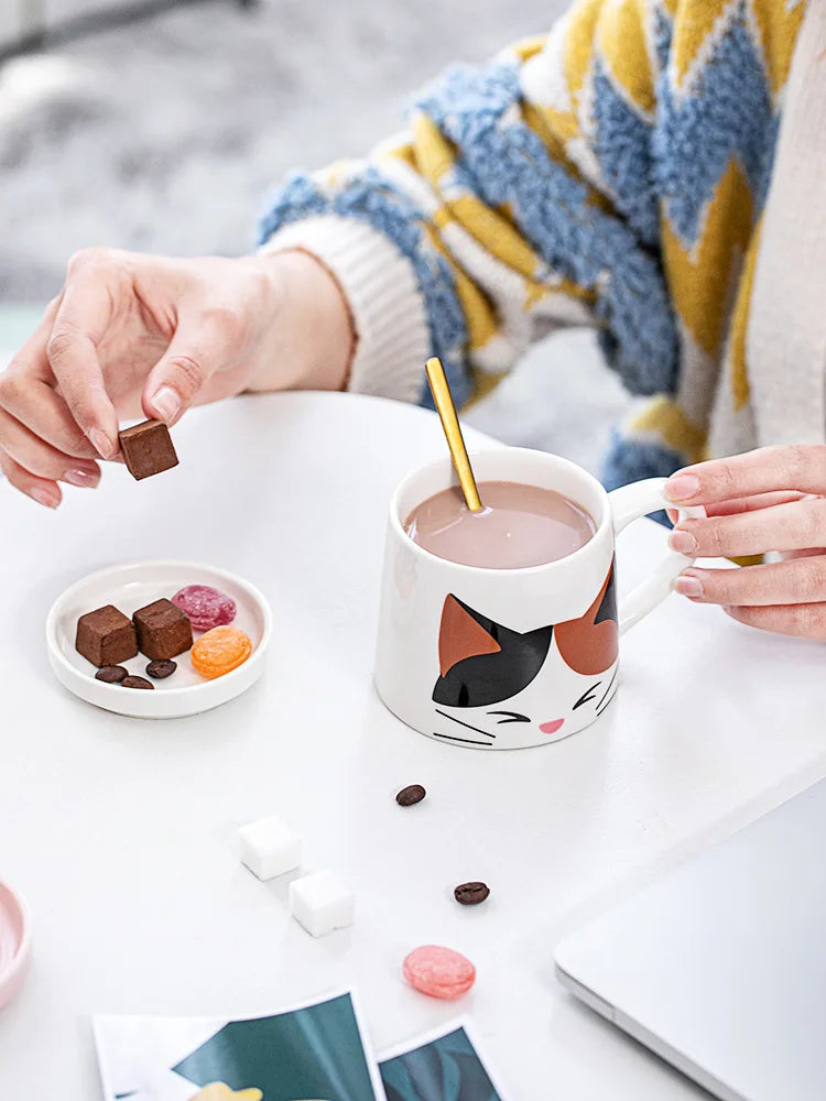 Lisslune | Yawning Cat Coffee Mug