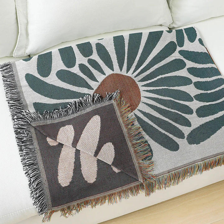 Lisslune | Daisy Wall Tapestry Blanket
