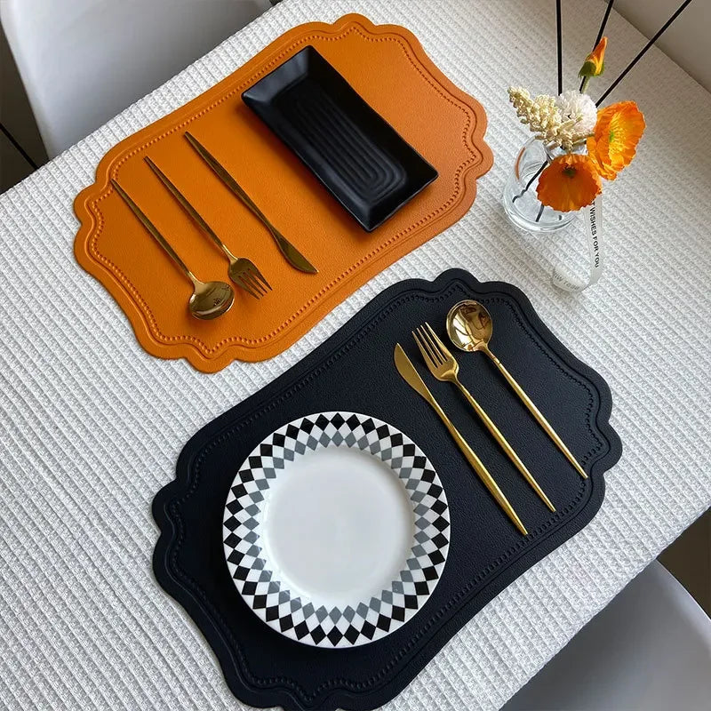 Lisslune | Zachary Placemat