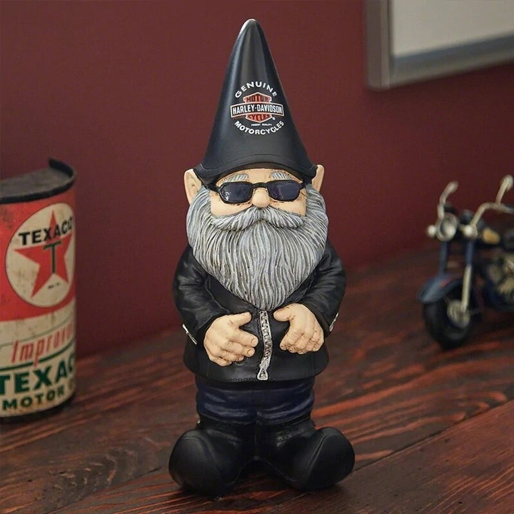 Lisslune | Charming Locomotive Gnome Garden Ornament