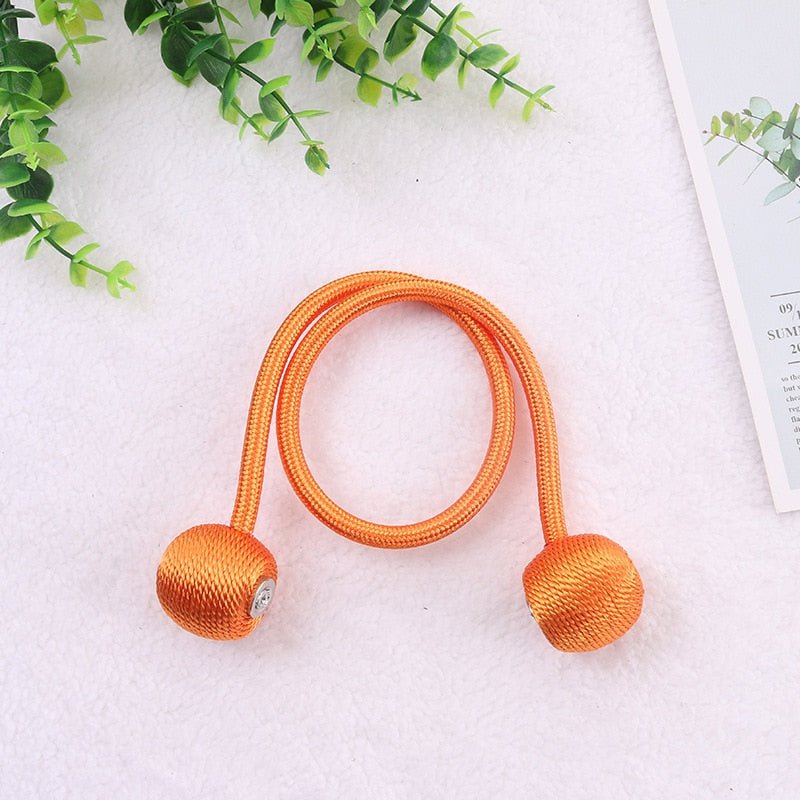 Lisslune | Magnetic clip for holding curtains together (2 pieces)