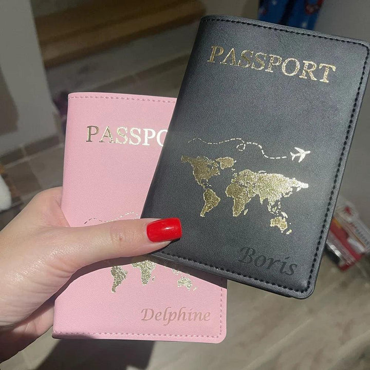 Lisslune | Custom engraved passport holder for adventurous couples - Elegant travel essential