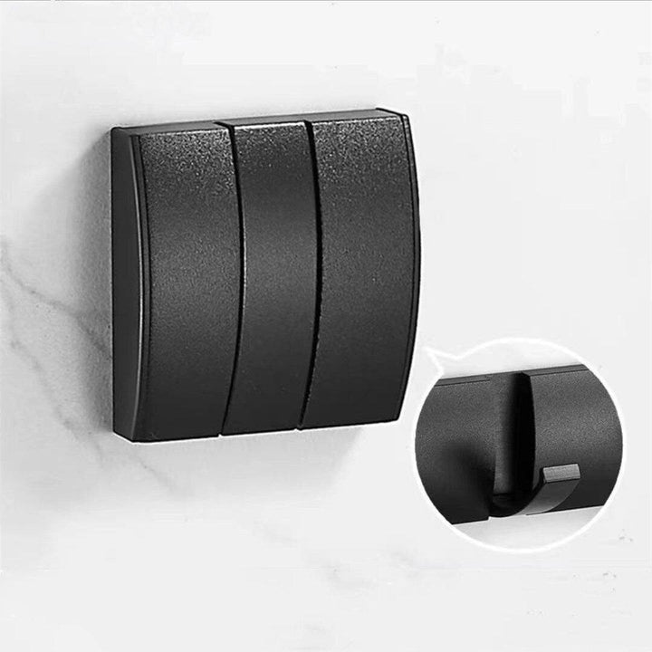 Lisslune | Compact and stylish towel hook organizer for improved storage at home