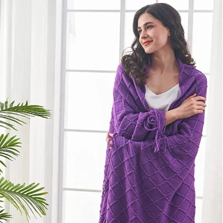 Lisslune | purple diamond knit blanket