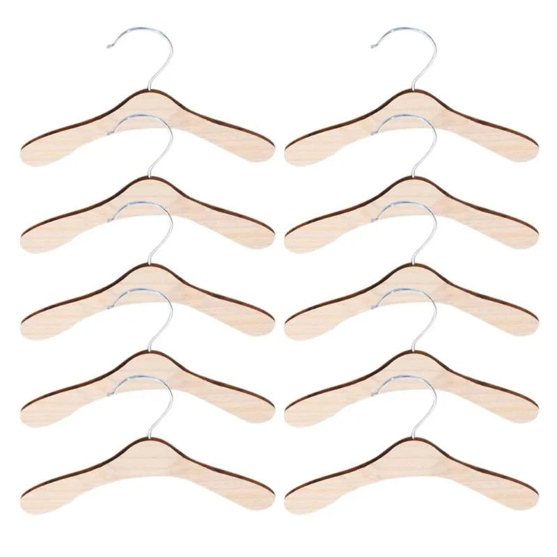 Lisslune | 10-piece wooden dog clothing hangers - Sturdy and lightweight organizers for pet clothing