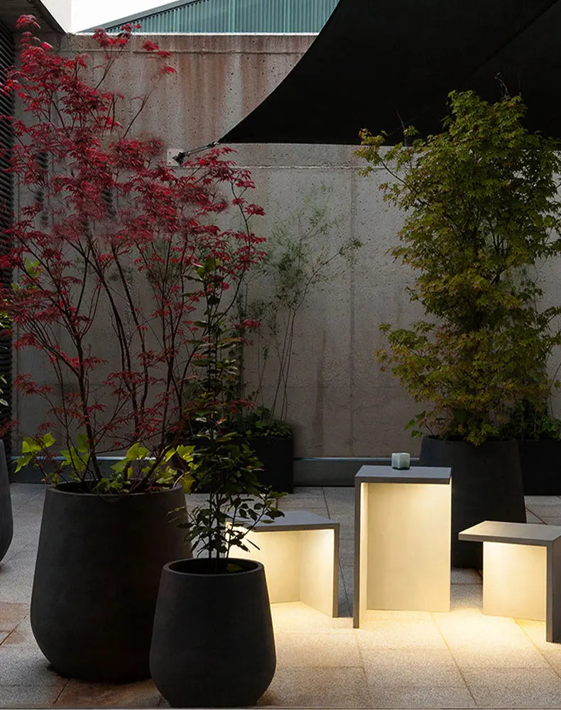 Lisslune | OutdoorSafe - Waterproof Courtyard Lighting