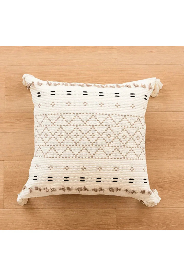 Lisslune | Tufted Beige Cushion Cover