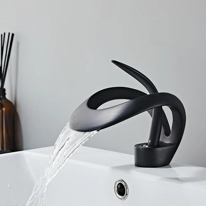 Lisslune | Modern Creative Brass Waterfall Design Faucet