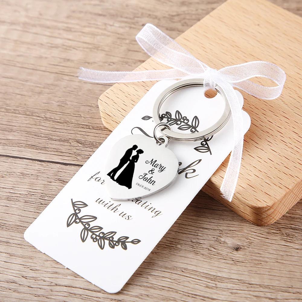 Lisslune | Personalized engraved heart-shaped keychain for weddings - Metal keepsake with names and dates