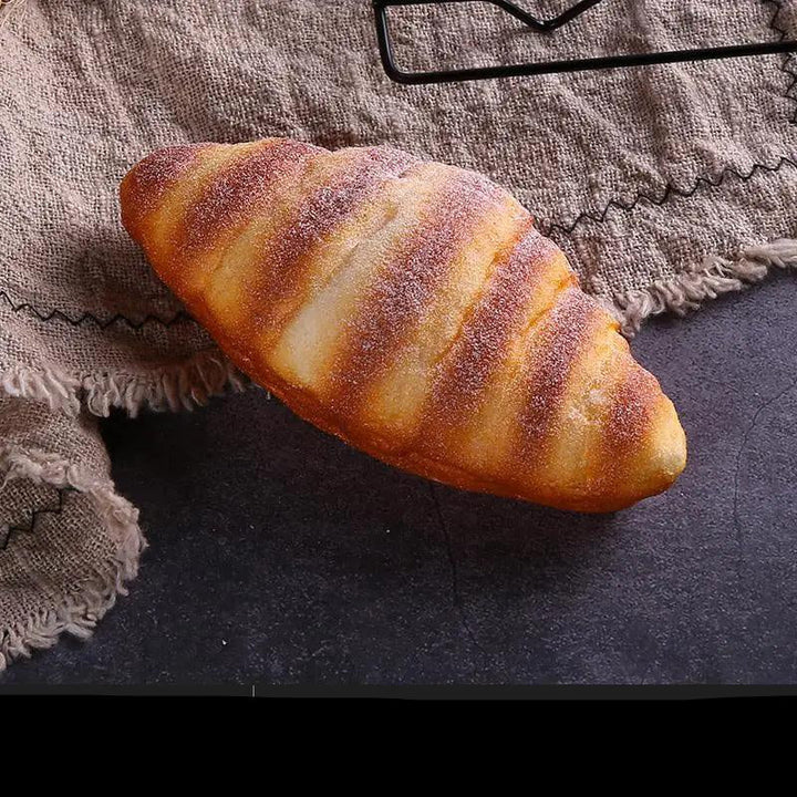 Lisslune | Life-like Synthetic Baker's Bread Set for Impressive Events and Photography
