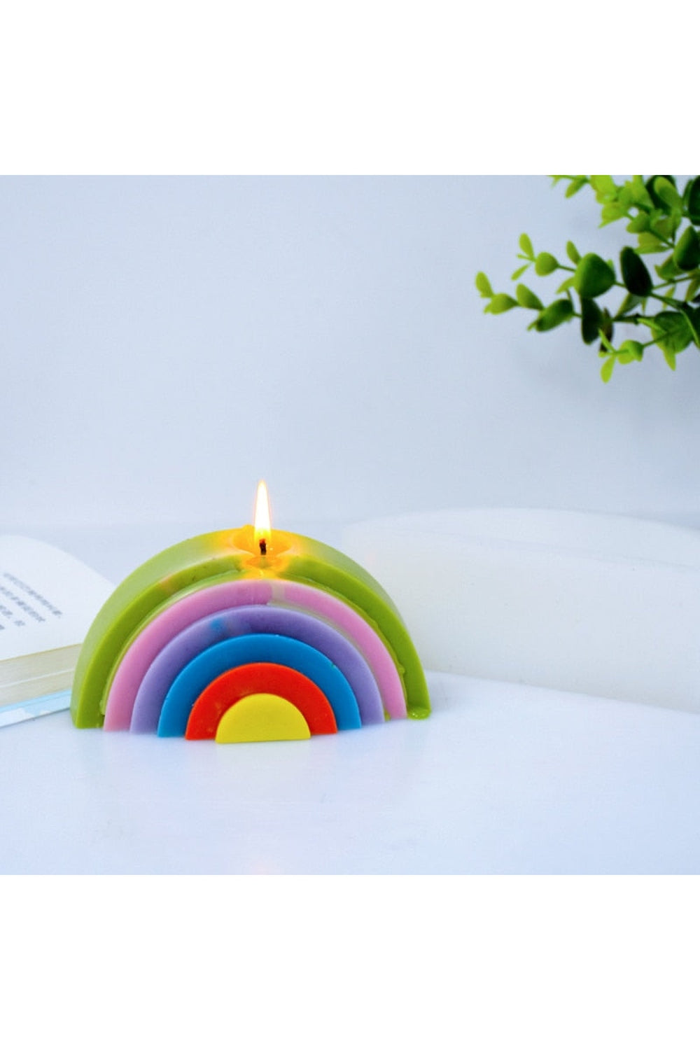 Lisslune | Geometric candle shape