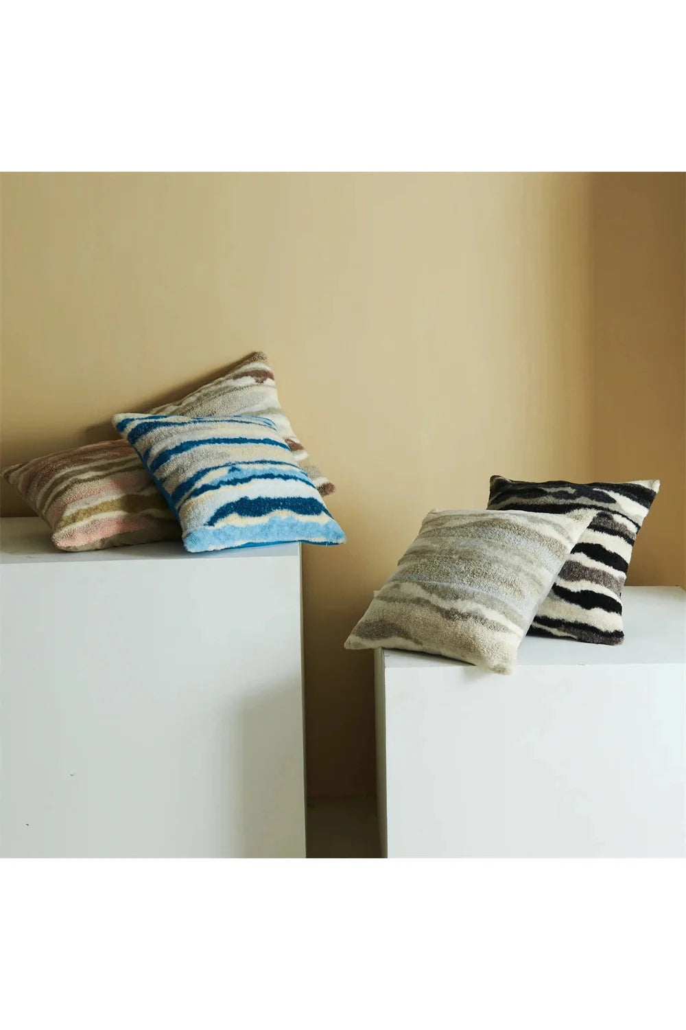 Lisslune | Plush Nordic Cushion Cover