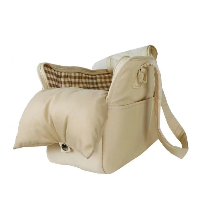 Lisslune | LuxCarry – Durable & Safe Pet Travel Bag for Small Dogs and Cats | Lightweight, Breathable & Stylish