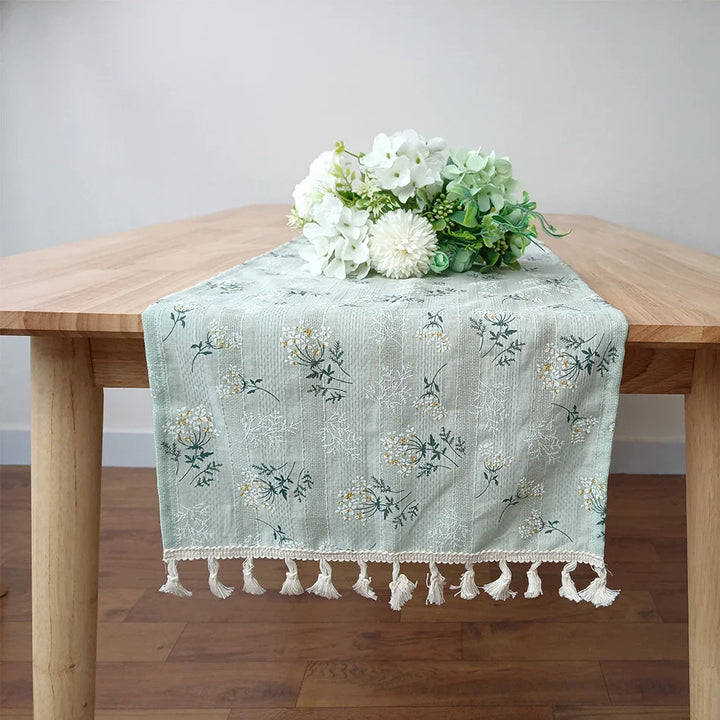 Rynx Korean Daisy Tassel Table Runner, Cotton Kitchen Table Cover Cloth Home Party Birthday Wedding Holiday Event Decoration