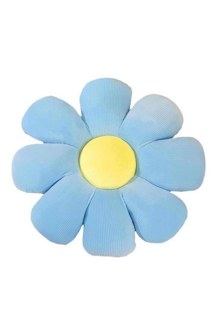 Lisslune | Daisy Pillow Design