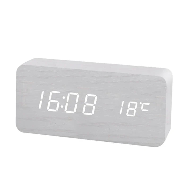 Lisslune | Wooden Digital Alarm Clock | LED Display | Modern Design | Silent | Environmentally Friendly