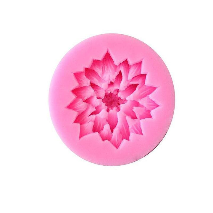 Lisslune | Elegant Petal Flower Silicone Mold for Baking and Crafting