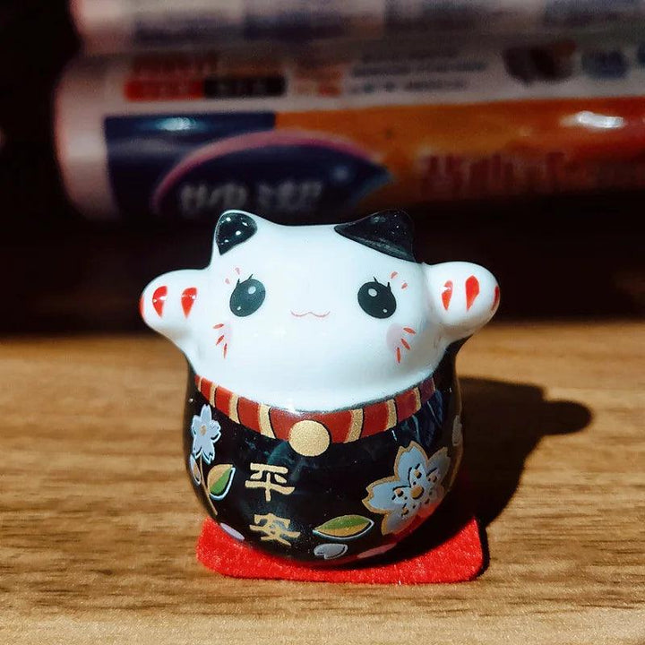 Lisslune | Charming Japanese Ceramic Lucky Cat Daruma Figurine for Home Decor and Gifts