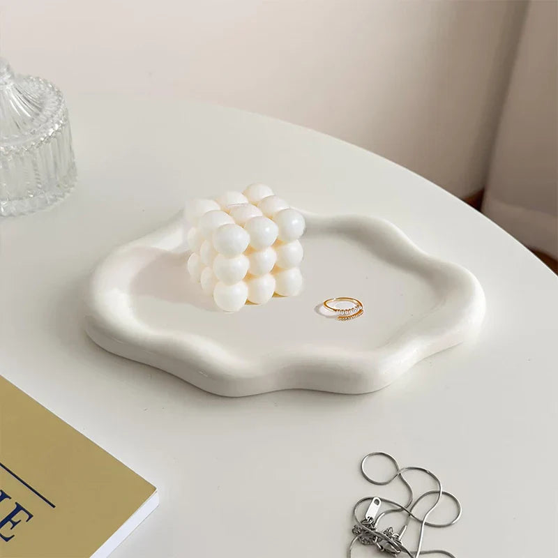 Lisslune | White Cloud Ceramic Plate