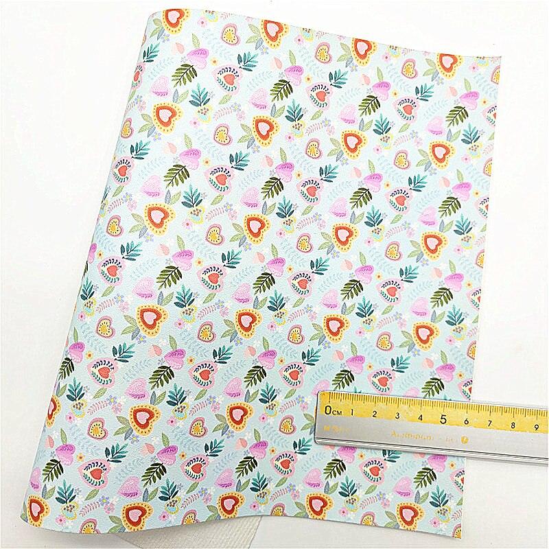 Lisslune | Iridescent synthetic leather crafting sheet with sparkling star and heart design - 21x29CM