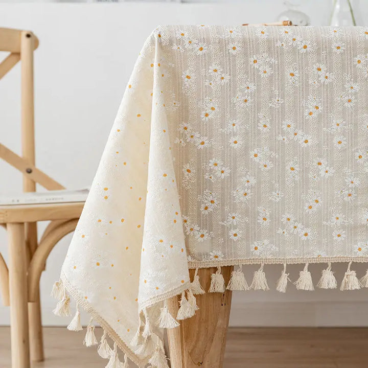 Lisslune | Floral tablecloth