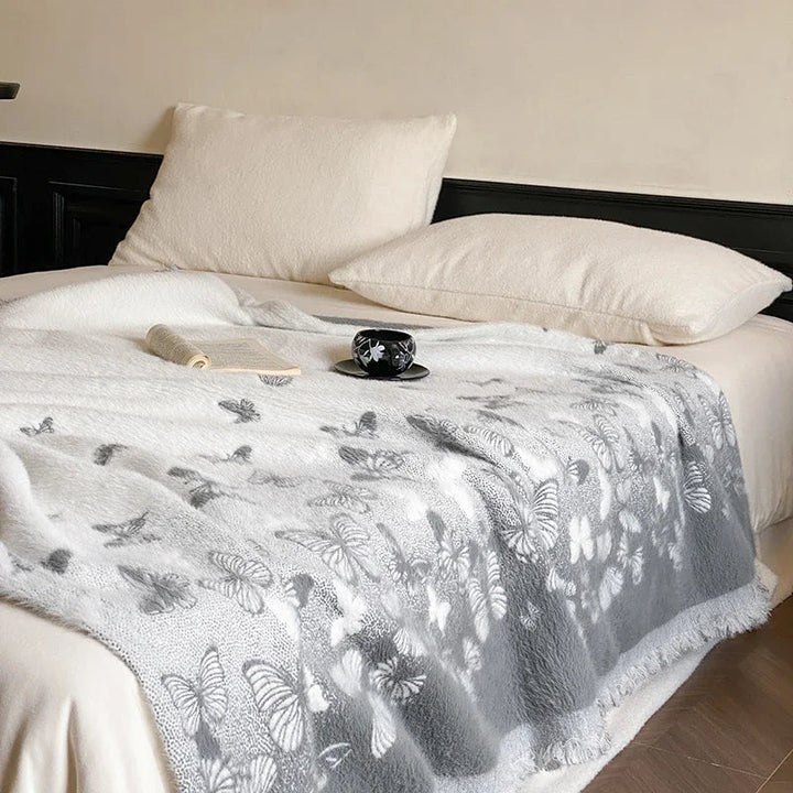 Rynx High-Quality Autumn Winter Warm Throws for Sofa Butterfly Jacquard Artificial Mink Fur Warm Blanket High-Quality Scarf Blanket