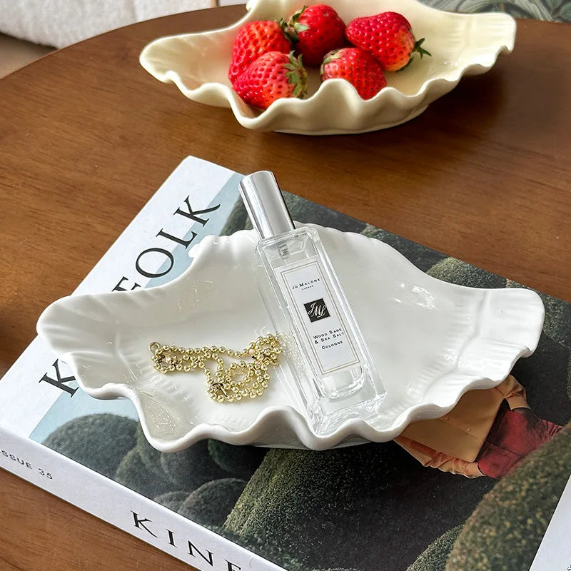 Lisslune | Cream Ceramic Shell Plate