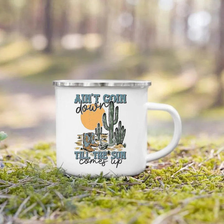 Lisslune | Nature's Adventure Enamel Mug: The Essential Companion for Outdoor Enthusiasts