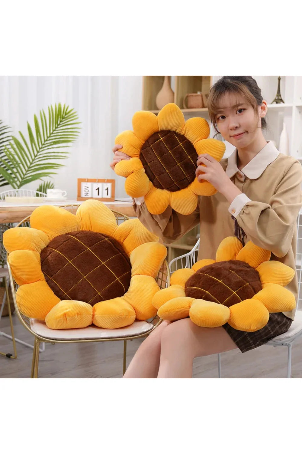 Lisslune | Plush pillow
