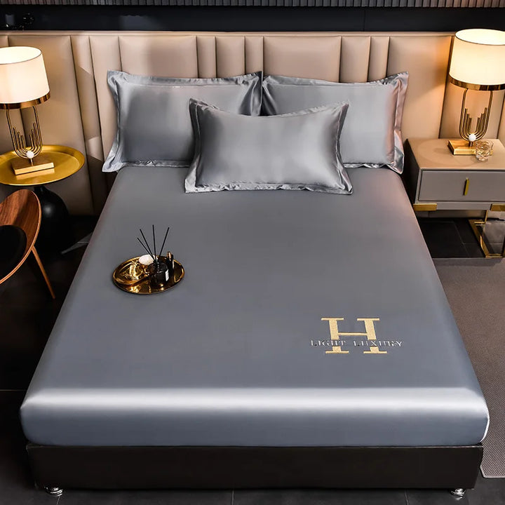 Lisslune | Solid Color Silk Bed Sheet