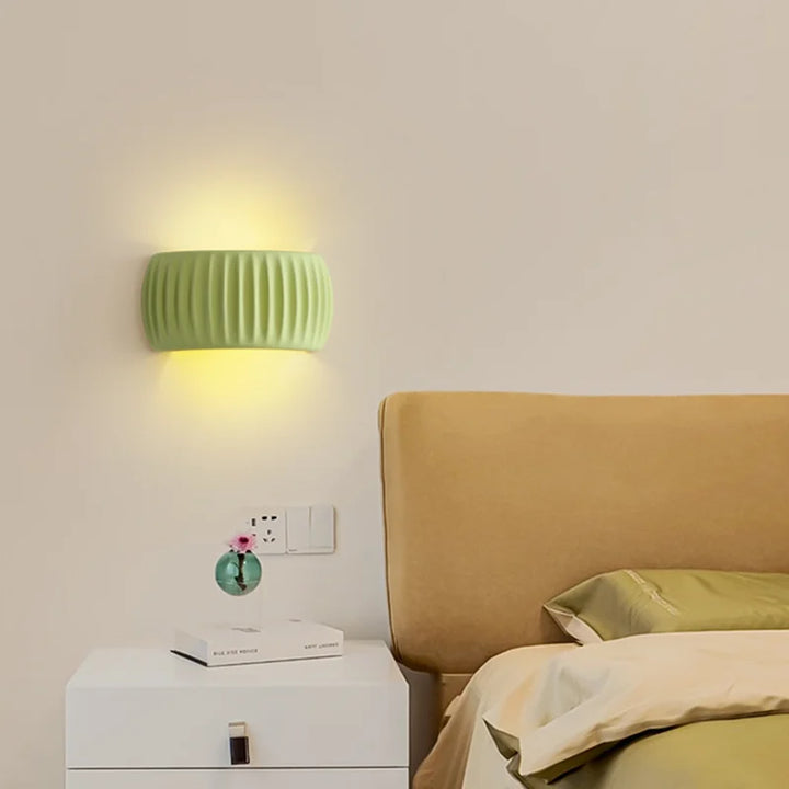 Lisslune | ResinGlow - Artistic Resin Wall Sconce