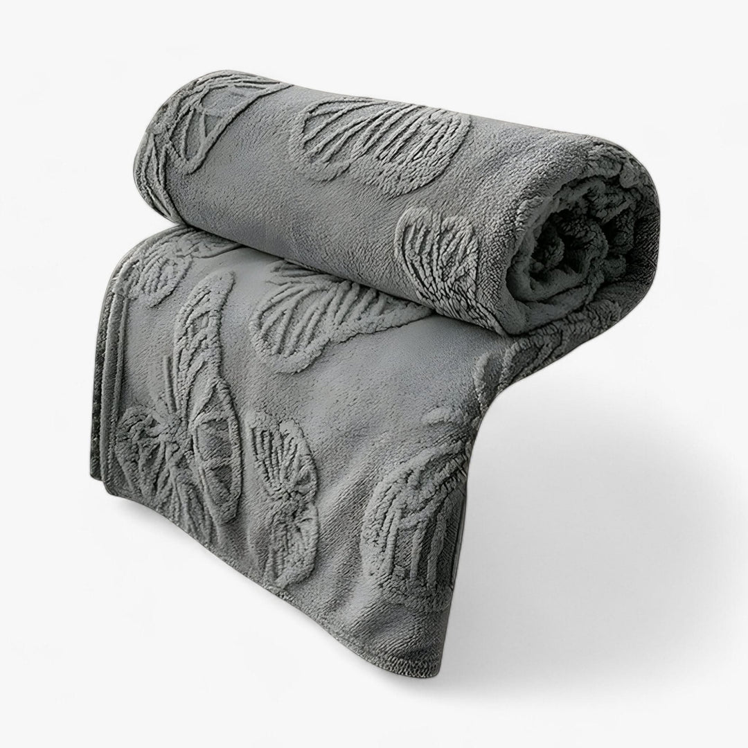 Lisslune | All-Season Soft Blanket for Warm and Cool Comfort