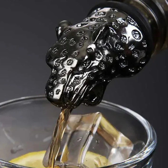 Lisslune | Premium Animal Liqueur Bottle Pourer