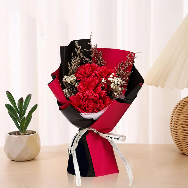 Lisslune | Flower bouquet with fragrant soap