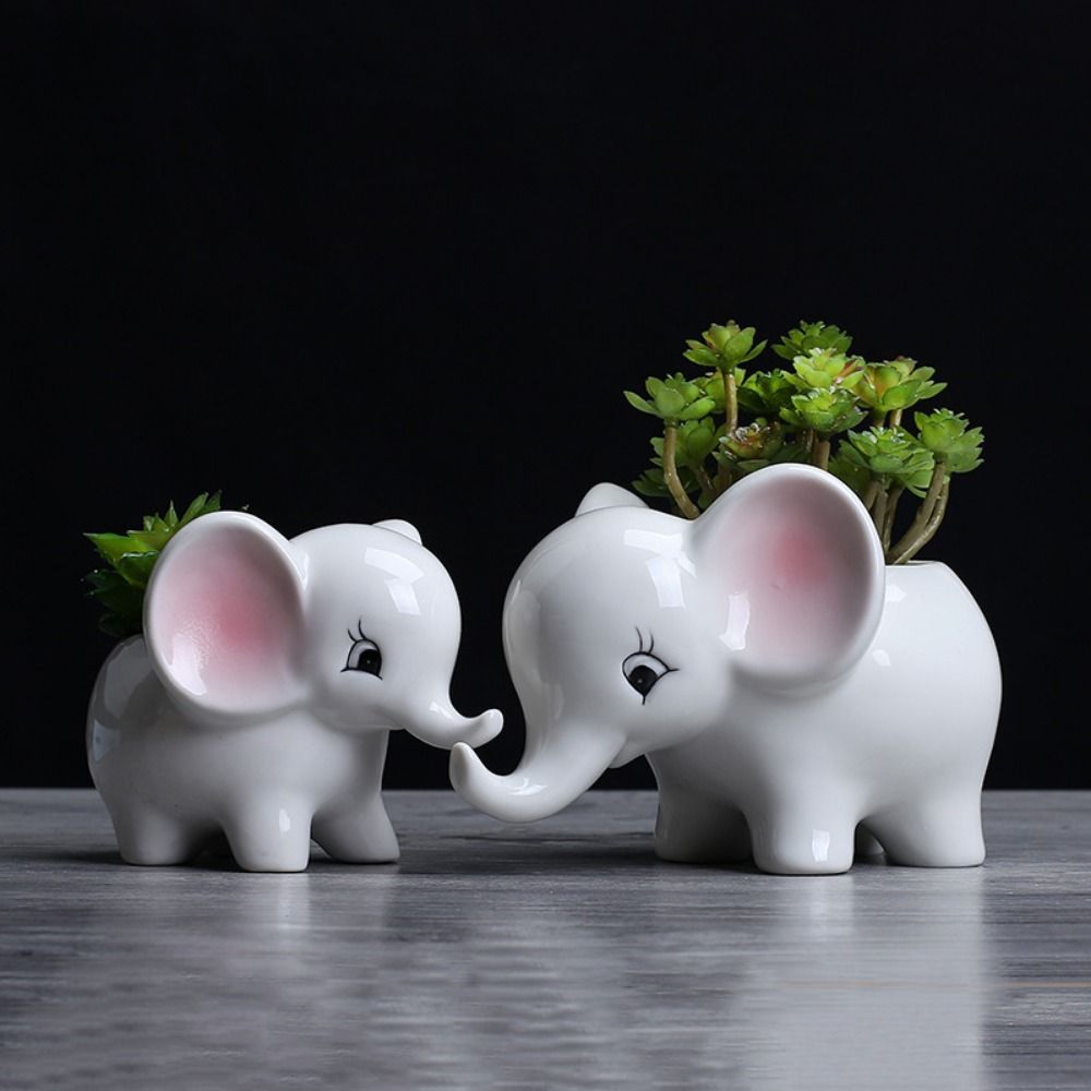 Lisslune | ElephantElegance Sculptural Planter – Modern Decorative Elephant-Inspired Design
