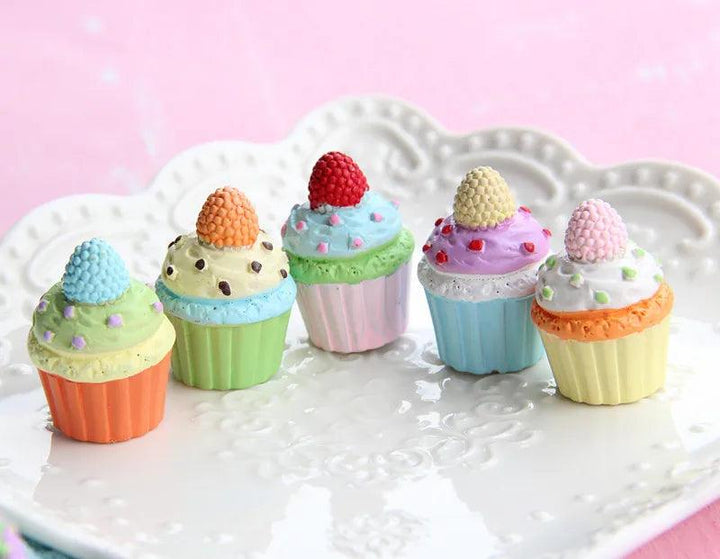 Lisslune | Kawaii 5-piece Miniature Strawberry Heart & Star Resin Cupcake Making Set