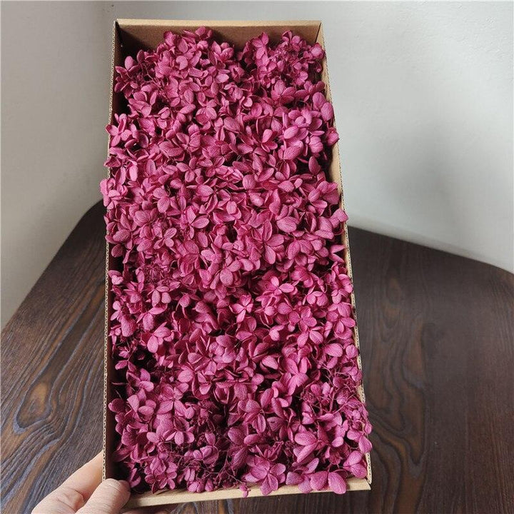 Lisslune | Eternal Charm Hydrangea Tower Arrangement - A floral elegance for all occasions