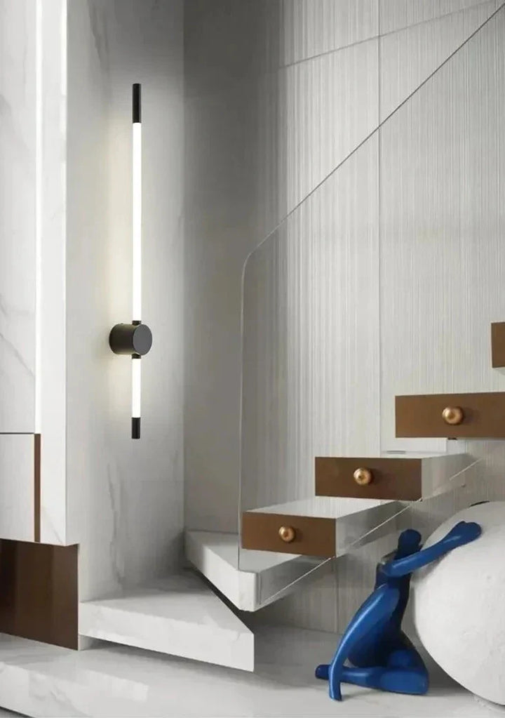 Lisslune | AstraBeam – Vertical LED Wall Lamp for Modern Interiors