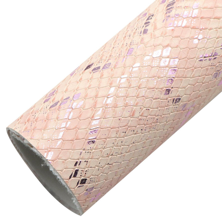Lisslune | Elegant Pearl Stripe Synthetic Leather Plate: Enhance Your Creative Efforts