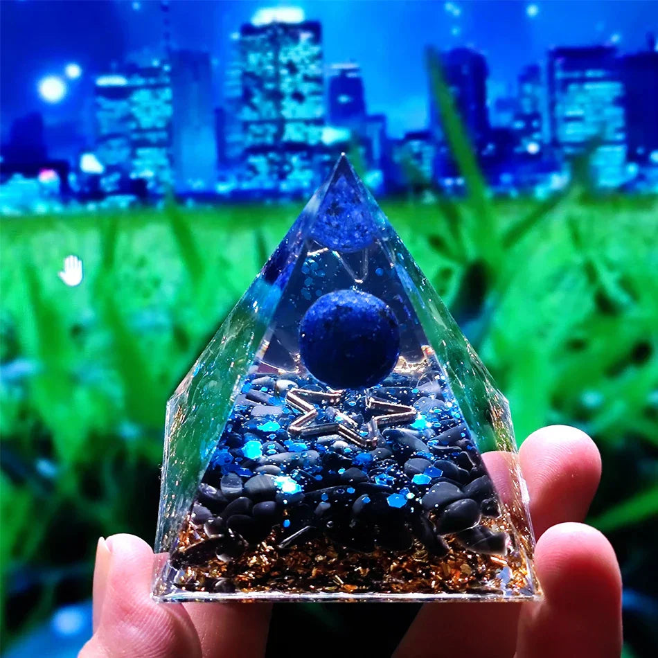 Lisslune | Orgonite Pyramid with Amethyst Pendulum – Energy, Protection and Decoration